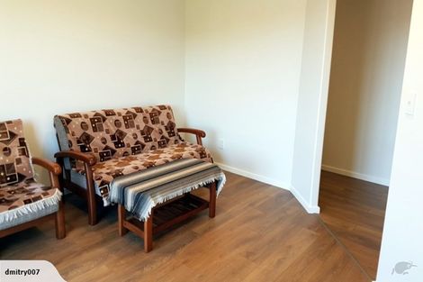 Photo of property in 11 Meharg Place, Fairview Heights, Auckland, 0632