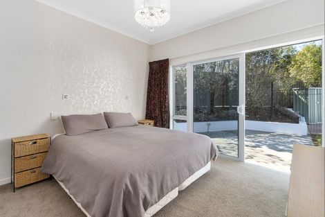Photo of property in 115 Kent Terrace, Taradale, Napier, 4112