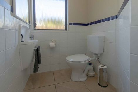 Photo of property in 18 Bishops Close, Greenmeadows, Napier, 4112