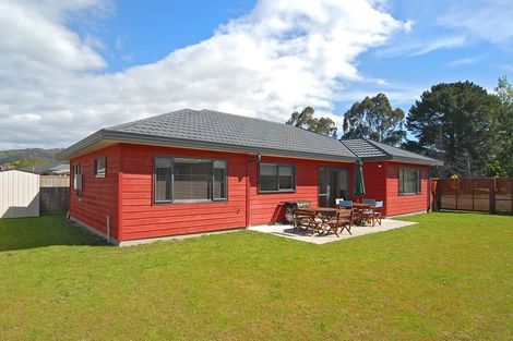 Photo of property in 13 Messines Avenue, Trentham, Upper Hutt, 5018