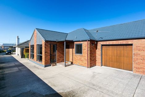 Photo of property in 137b Macandrew Road, South Dunedin, Dunedin, 9012