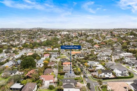 Photo of property in 7 Tranquility Rise, Mellons Bay, Auckland, 2014