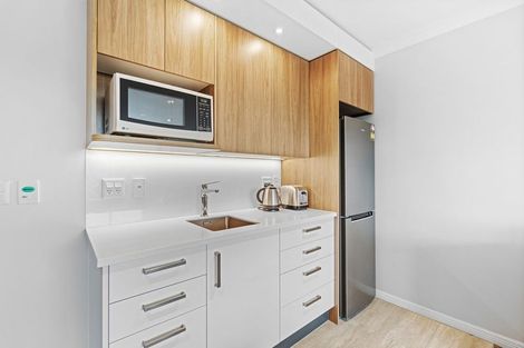 Photo of property in 14/30 Ambassador Glade, Orewa, 0931