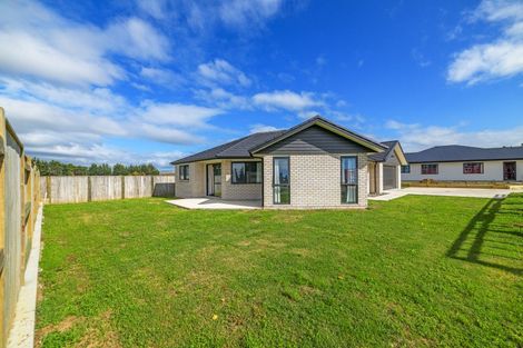 Photo of property in 9 Kereru Street, Marton, 4710