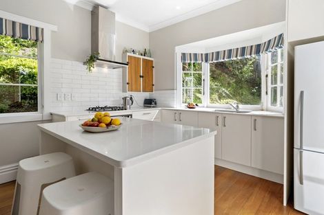 Photo of property in 80 Fourth Avenue, Tauranga, 3110