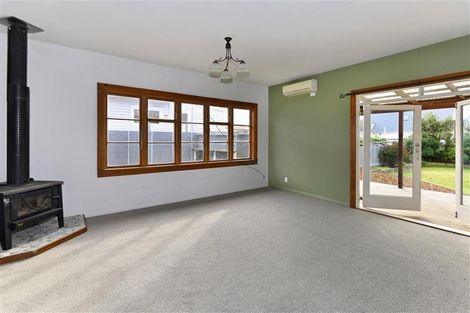 Photo of property in 251 Breezes Road, Aranui, Christchurch, 8061