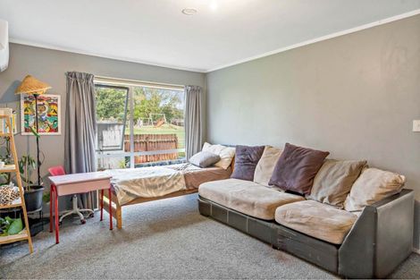 Photo of property in 25 Dissmeyer Drive, Clover Park, Auckland, 2019