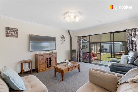 Photo of property in 35 Murray Street, Mosgiel, 9024
