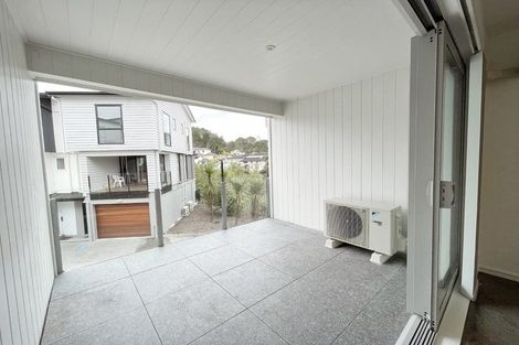 Photo of property in 20/10 Silver Moon Road, Albany Heights, Auckland, 0632