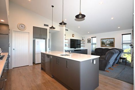 Photo of property in 11 Racecourse Terrace Rise, Hokitika, 7882