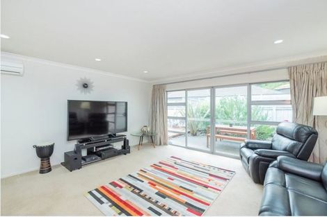 Photo of property in 11 Jeannie Way, Waikanae Beach, Waikanae, 5036