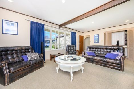 Photo of property in 31 Redwood Grove, Hokowhitu, Palmerston North, 4410