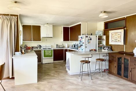 Photo of property in 22 Awamoa Road, Holmes Hill, Oamaru, 9401