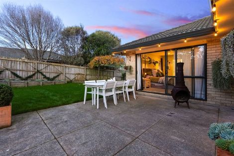 Photo of property in 19 Chieftain Rise, Goodwood Heights, Auckland, 2105