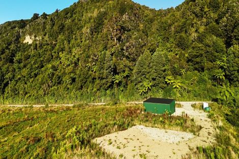 Photo of property in 216 Kongahu Swamp Road, Little Wanganui, Karamea, 7893