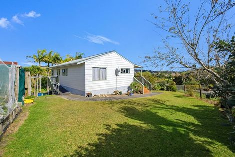 Photo of property in 16 Seascape Lane, Coopers Beach, 0420