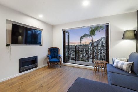 Photo of property in 2/386 Richmond Road, Grey Lynn, Auckland, 1021