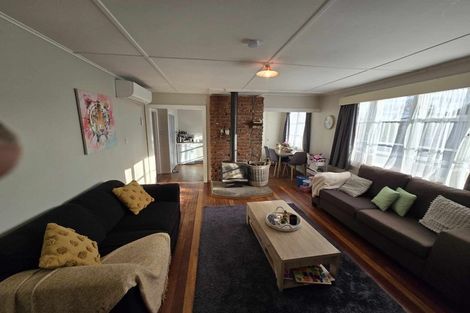 Photo of property in 54 Cook Street, Foxton, 4814