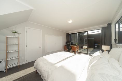 Photo of property in 84a Strathmore Avenue, Strathmore Park, Wellington, 6022