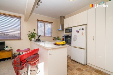 Photo of property in 23 Royal Crescent, Saint Kilda, Dunedin, 9012