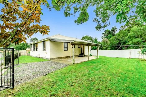 Photo of property in 48 Hookway Grove, Paraparaumu, 5032