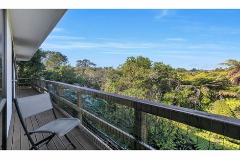 Photo of property in 2/109 Oreil Avenue, West Harbour, Auckland, 0618