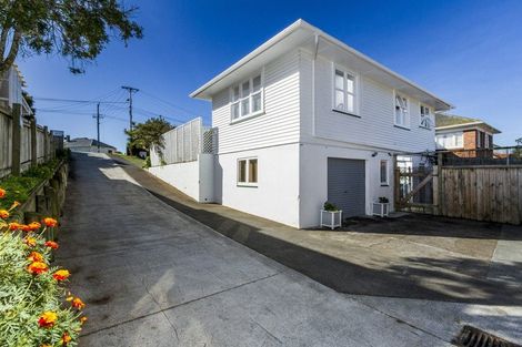 Photo of property in 553 Richardson Road, Mount Roskill, Auckland, 1041