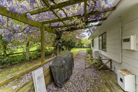Photo of property in 62 Freemans Road, Otaki, 5512
