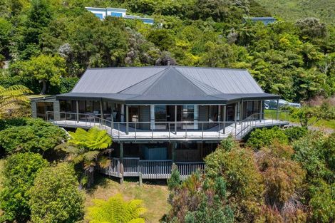 Photo of property in 1 Oliver Place, Anakiwa, Linkwater, 7281