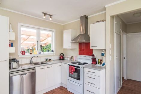 Photo of property in 34 Linwood Drive, Paraparaumu, 5032