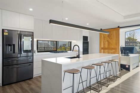 Photo of property in 10 Whitburn Avenue, Halswell, Christchurch, 8025