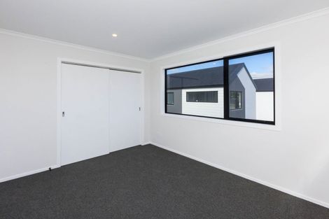 Photo of property in 11 Mawai Hakona Drive, Wallaceville, Upper Hutt, 5018