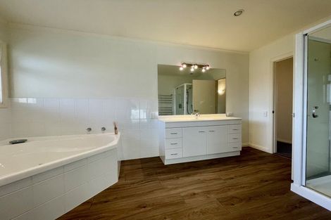 Photo of property in 2a Chateau Close, Gleniti, Timaru, 7910