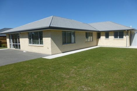 Photo of property in 28 Greenwich Street, Halswell, Christchurch, 8025