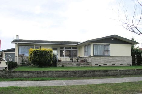 Photo of property in 21 Islington Place, Tamatea, Napier, 4112
