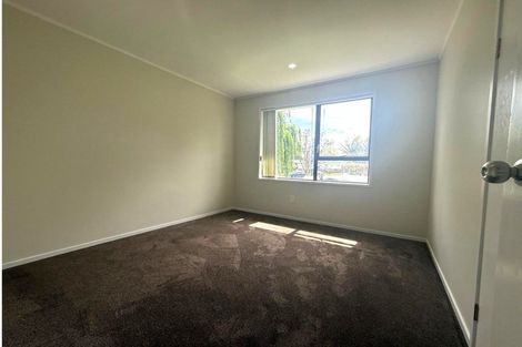 Photo of property in 1 Heathberry Close, Papatoetoe, Auckland, 2025