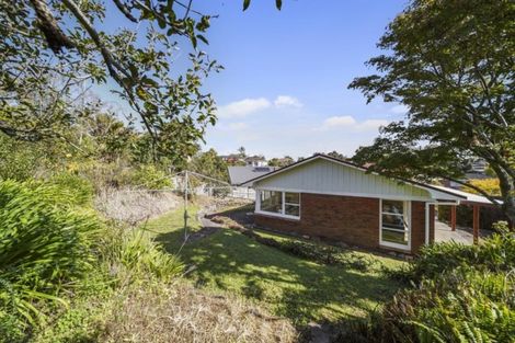 Photo of property in 10 Gerwyn Place, Pakuranga Heights, Auckland, 2010