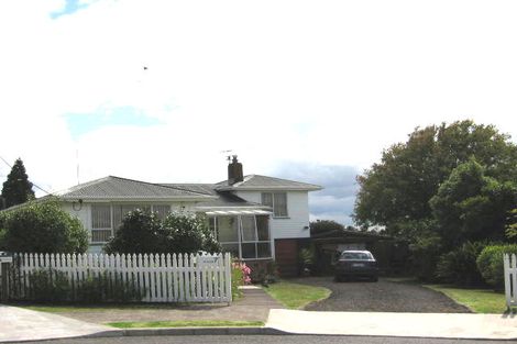 Photo of property in 7 Boler Place, New Lynn, Auckland, 0600
