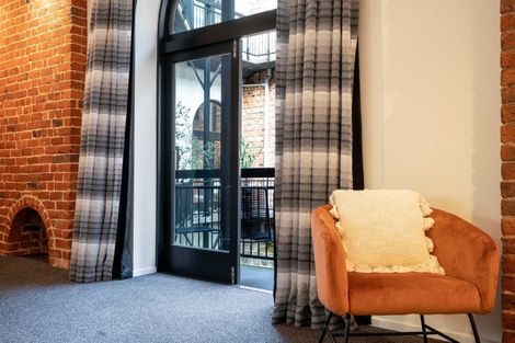 Photo of property in 5/5 Jetty Street, Dunedin Central, Dunedin, 9016