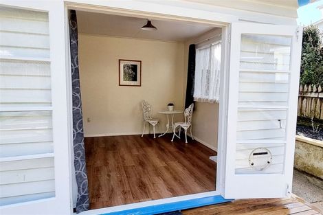 Photo of property in 94a Waikawa Road, Picton, 7220