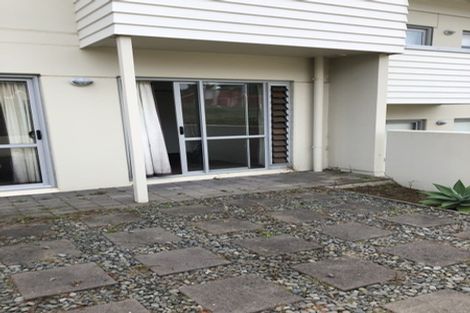 Photo of property in 4c/71 Spencer Road, Oteha, Auckland, 0632