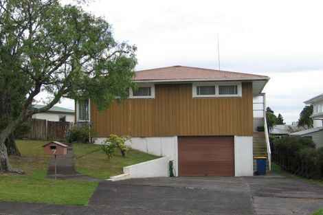 Photo of property in 7 Blue Way, Glendene, Auckland, 0602