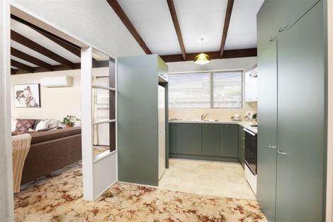 Photo of property in 2/31 Waimairi Road, Upper Riccarton, Christchurch, 8041