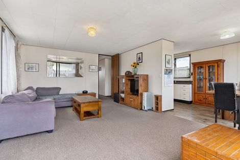 Photo of property in 3b Longstead Avenue, Papamoa Beach, Papamoa, 3118