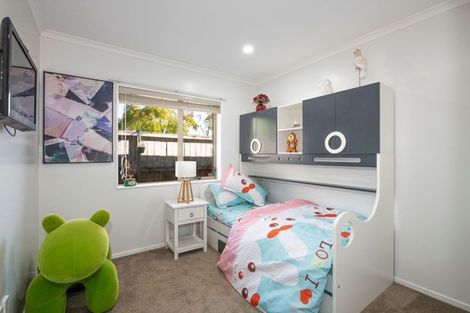 Photo of property in 4 Stornaway Drive, Flat Bush, Auckland, 2016