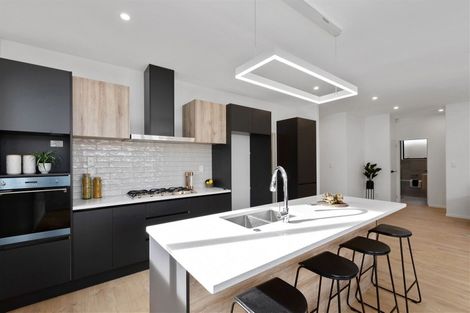 Photo of property in 3 Ropere Street, Kumeu, 0810