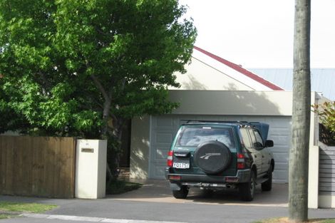 Photo of property in 25 James Street, Redcliffs, Christchurch, 8081