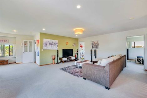 Photo of property in 7 San Lorenzo Rise, Henderson, Auckland, 0612