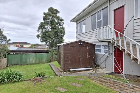 Photo of property in 105 Campbell Road, One Tree Hill, Auckland, 1061