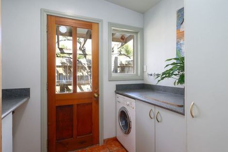 Photo of property in 140 Nile Street, Nelson, 7010